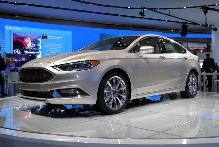 Американский Ford Fusion предвестил обновление Mondeo