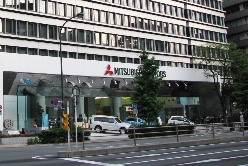 Nissan покупает треть акций Mitsubishi Motors