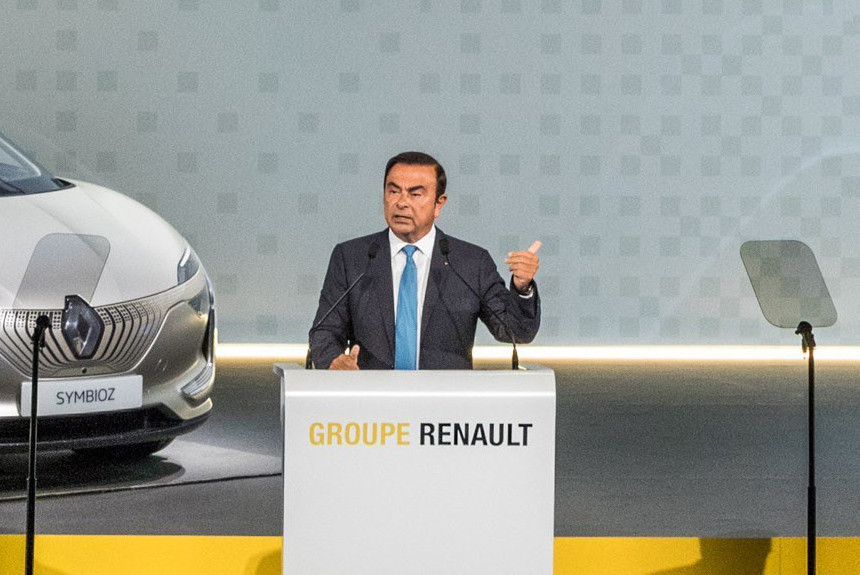 Карлос Гон ушел из руководства Renault