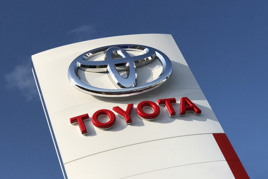 Toyota обошла концерн Volkswagen по объему продаж в 2020 году