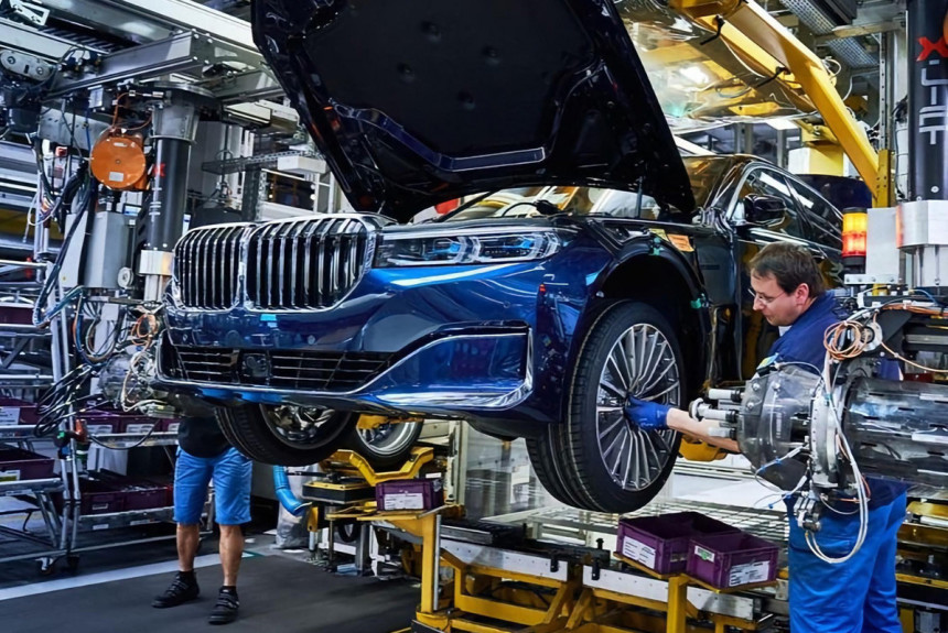 BMW сокращает производство на Автоторе: останутся три модели
