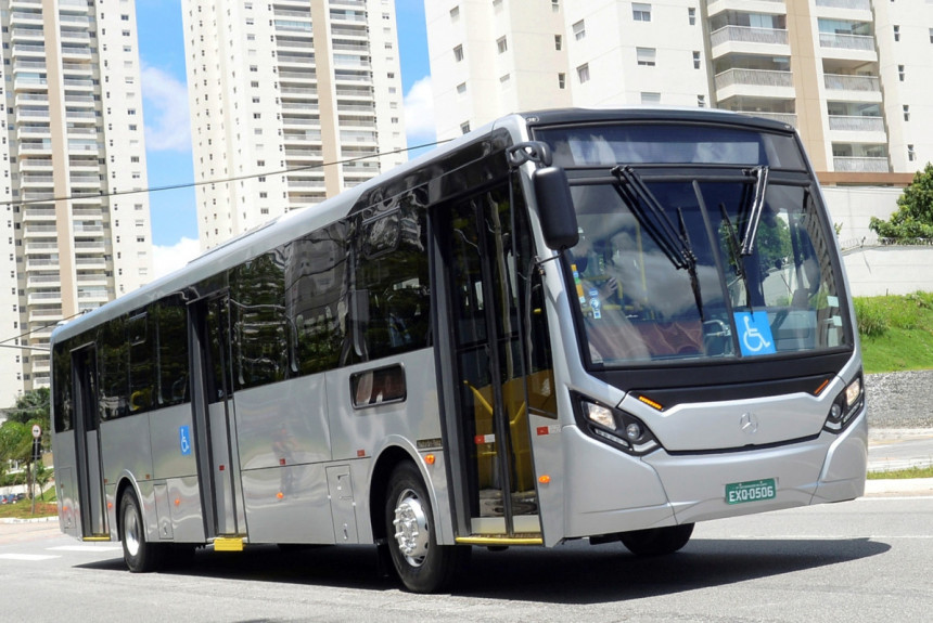 Super Pardon — новое шасси Mercedes для автобусов в Латинской Америке