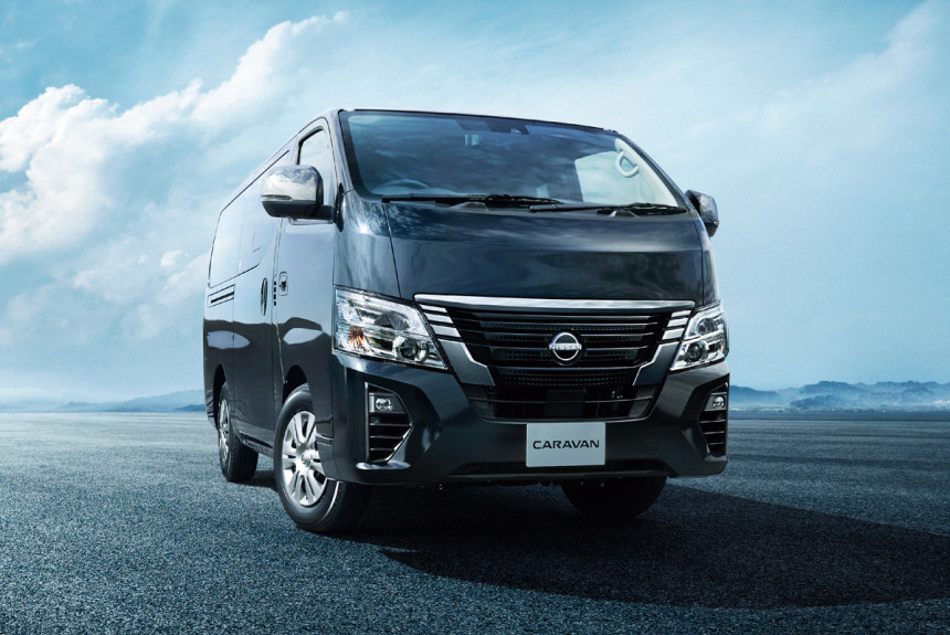 Обновленный Nissan Caravan: богаче оснащение, но без дизеля