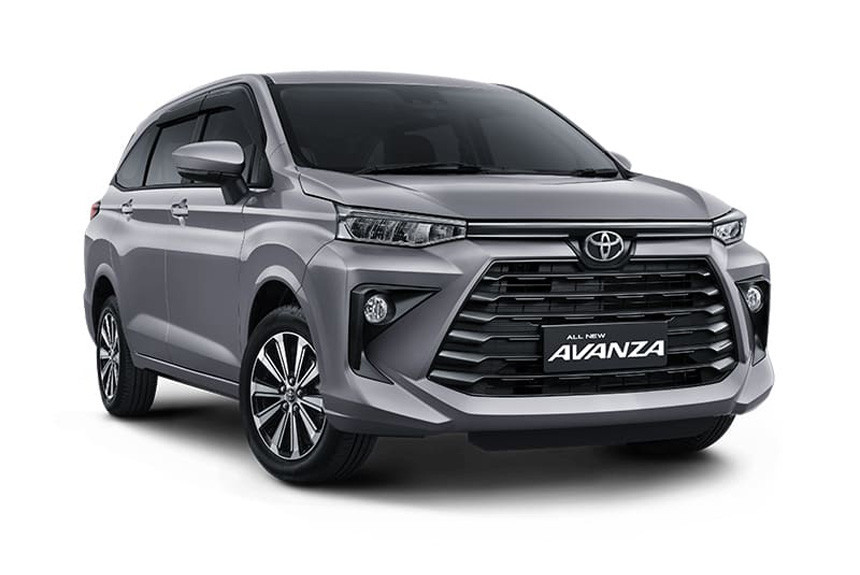 Новые компактвэны Toyota Avanza и Veloz: теперь без рамы