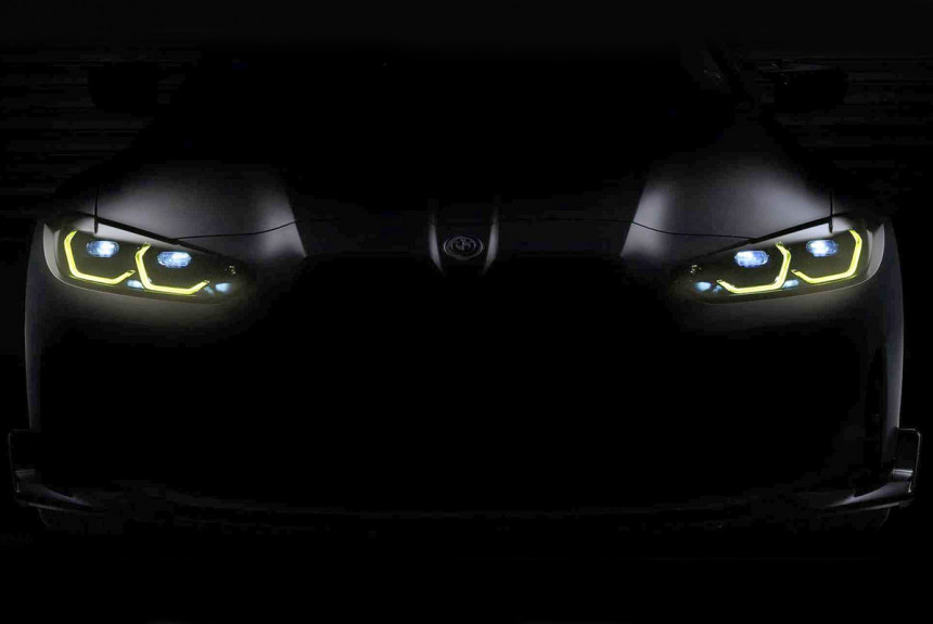 Экстремальное купе BMW M4 CSL готово к дебюту 