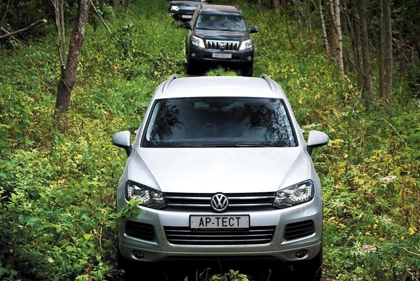 Volkswagen Touareg, Land Rover Discovery или Toyota Land Cruiser Prado?