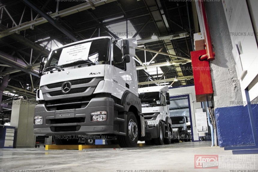 На КАМАЗе в Набережных Челнах открылось сборочное производство грузовых Мерседесов