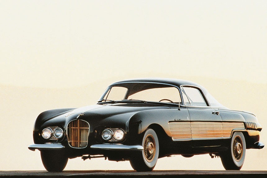 Дорогой подарок: это купе построили к пятидесятилетию марки Cadillac итальянские кузовщики из фирмы Ghia