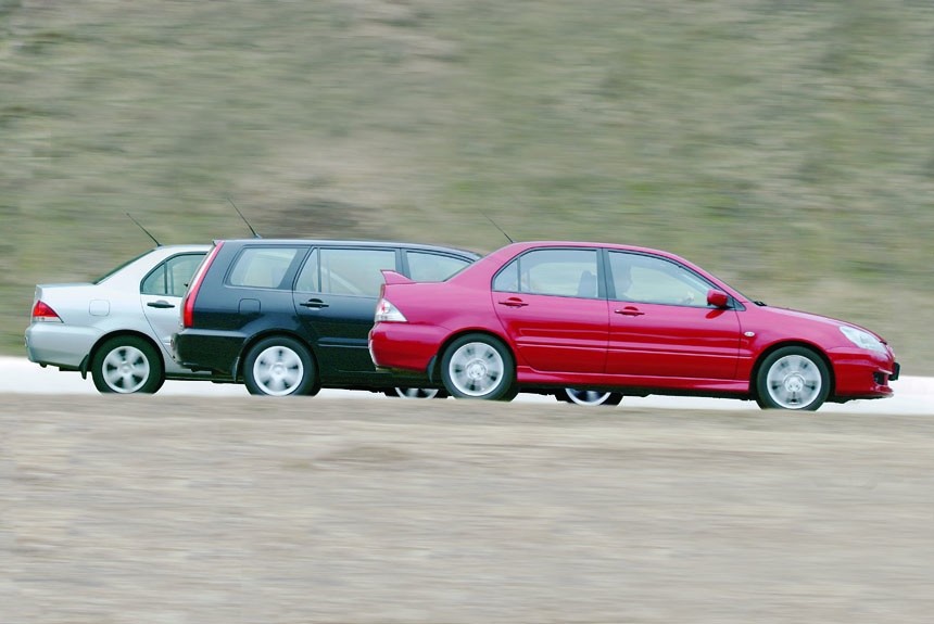 Какой Mitsubishi Lancer выбрать? Тест седана, универсала и версии Sport 