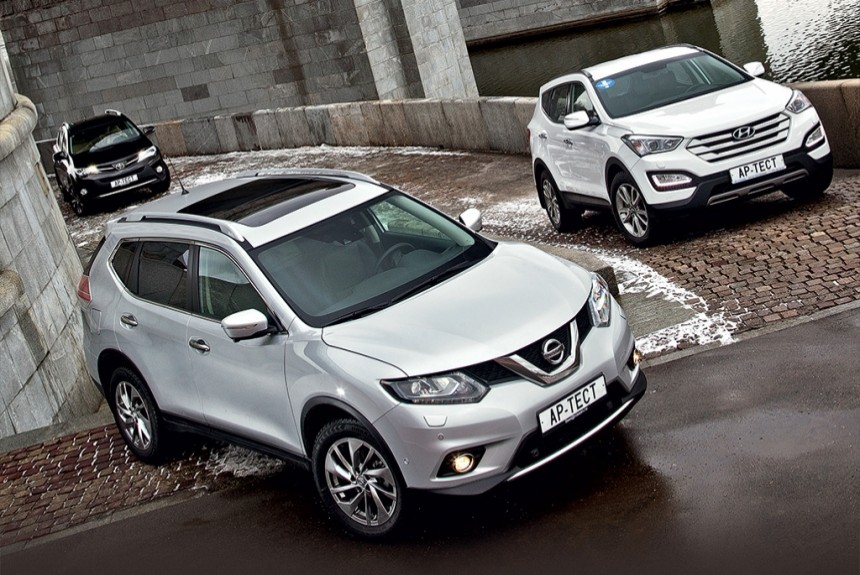 Чем новый Nissan X-Trail отличается от своих одноклассников Hyundai Santa Fe и Toyota RAV4?