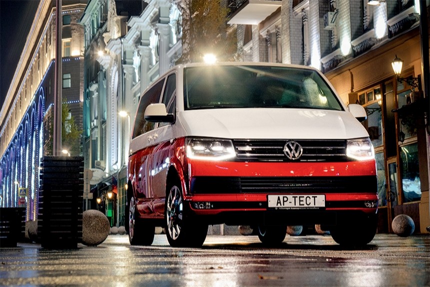 В нашей «примерочной» — новейший 180-сильный Volkswagen Multivan поколения Т6