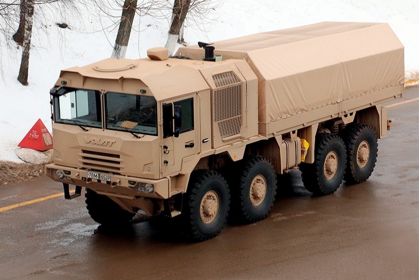 В Беларуси созданы новые армейские грузовики
