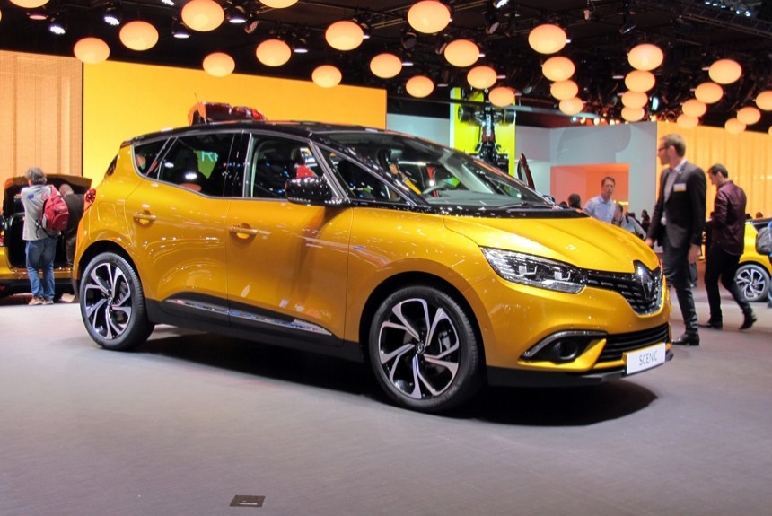 Новый Renault Scenic: прежний формат с кроссоверными генами