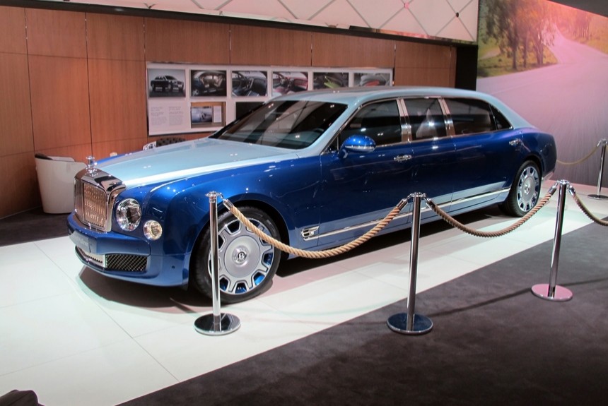Bentley Mulsanne Grand Limousine оказался длиннее мерседесовского Пульмана