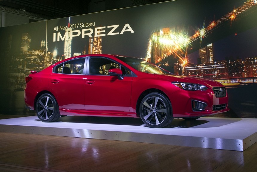 Subaru Impreza снова меняет облик и платформу