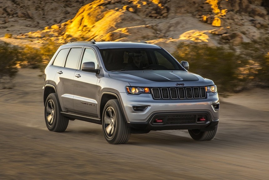 Гамма внедорожников Jeep Grand Cherokee пополнилась новыми версиями