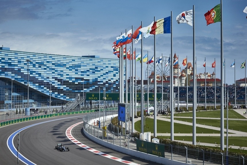 Формула-1 в Сочи: Росберг на поул-позиции, Квят стартует восьмым