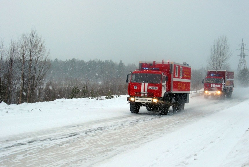 Долгая дорога на Север: как перегоняли пожарные Камазы