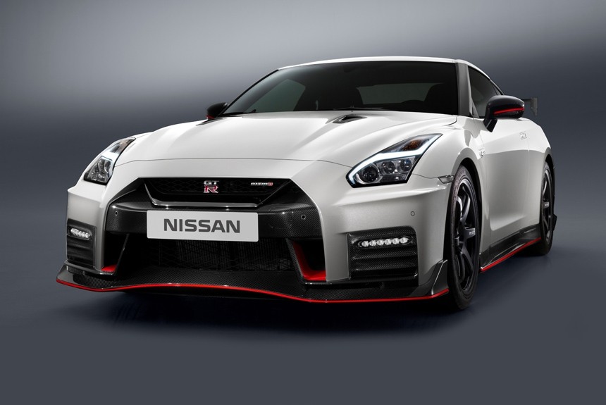 Обновленный Nissan GT-R Nismo: ставка на шасси и аэродинамику