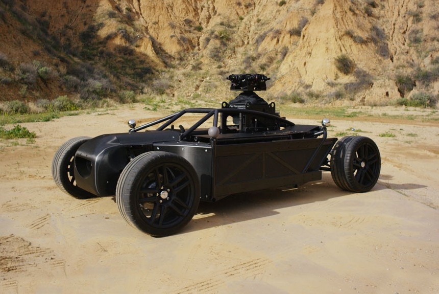 Blackbird — электромобиль-трансформер для съемки рекламы