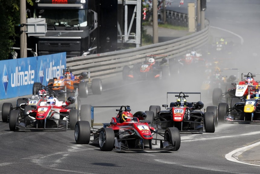 Формула-3: пока соперники устраивают зрелищные аварии, Ланс Строль идет к титулу чемпиона Европы