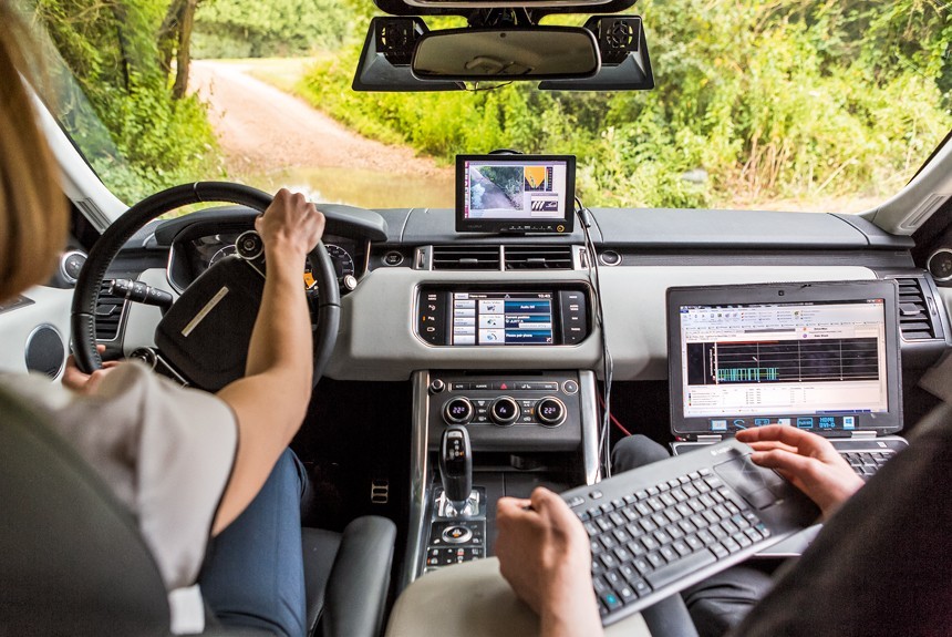 Подключенный конвой: как компания Jaguar Land Rover автоматизирует внедорожную езду