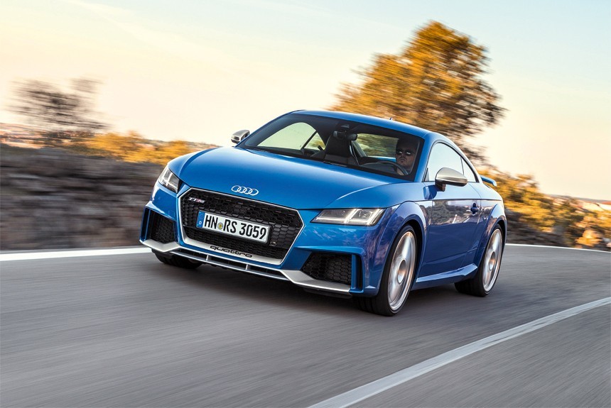 Деноминация скорости: купе и родстер Audi TT RS меняют образ суперкаров