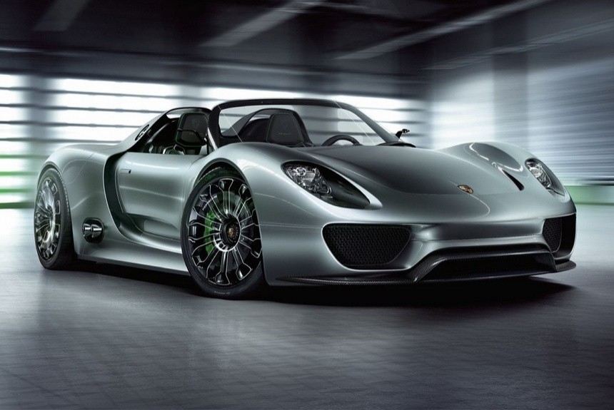 «Зеленый» свет: новый суперкар Porsche будет гибридом