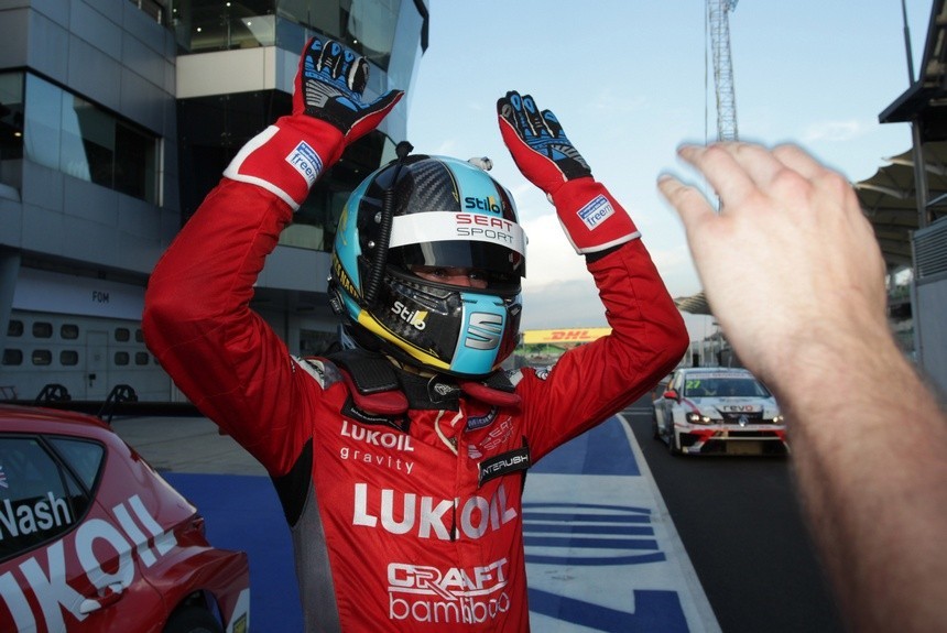Кузовные гонки TCR в Малайзии: Лукойл — чемпион!