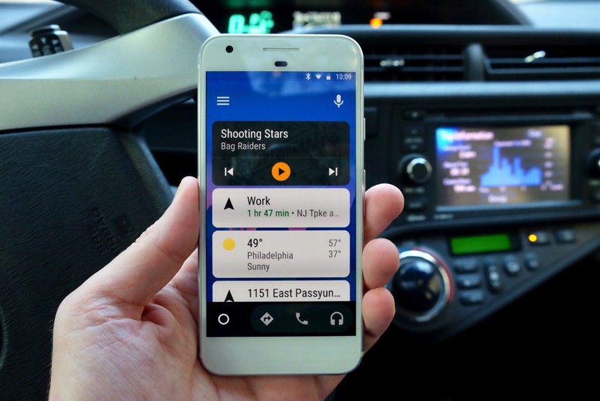 Приложение Android Auto теперь доступно для смартфонов