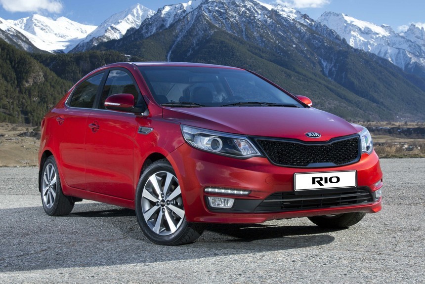 Kia Rio обзавелся штатной медиасистемой с навигатором