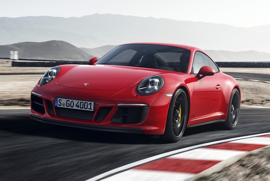 Турбоконь вороной: представлен обновленный Porsche 911 Carrera GTS