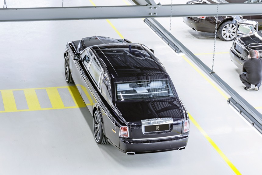 Выпущен последний Rolls-Royce Phantom седьмого поколения