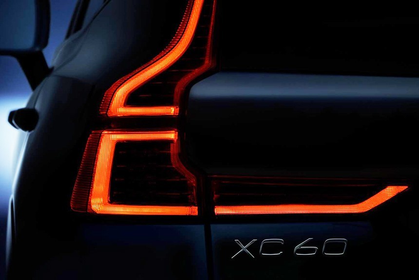 Новый кроссовер Volvo XC60 покажут 7 марта
