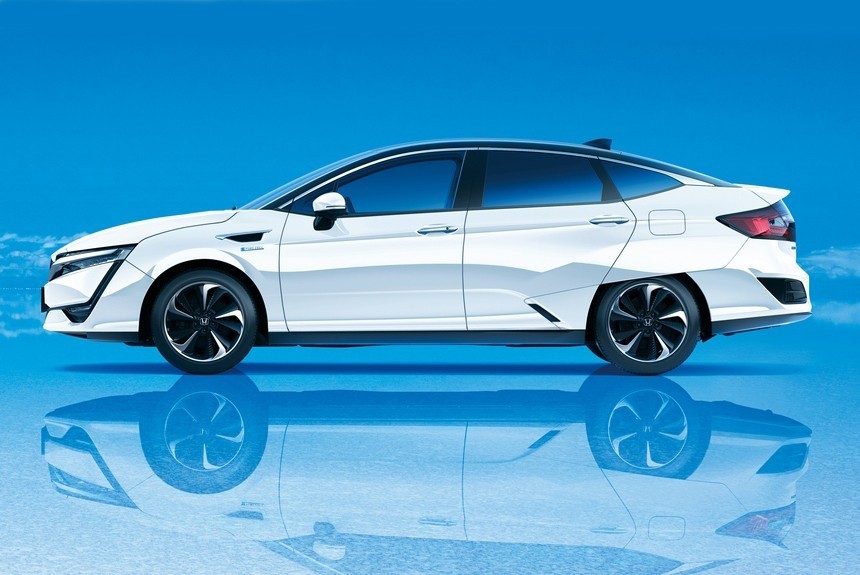 Электромобиль Honda Clarity EV обещает запас хода всего 130 км