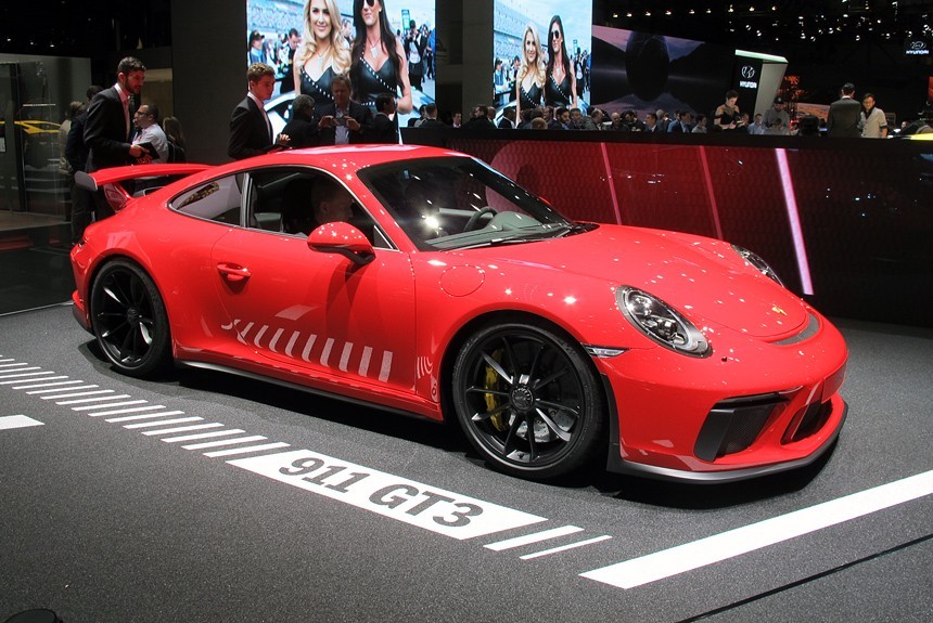 Трековый Porsche 911 GT3: полтысячи атмосферных сил и «механика»