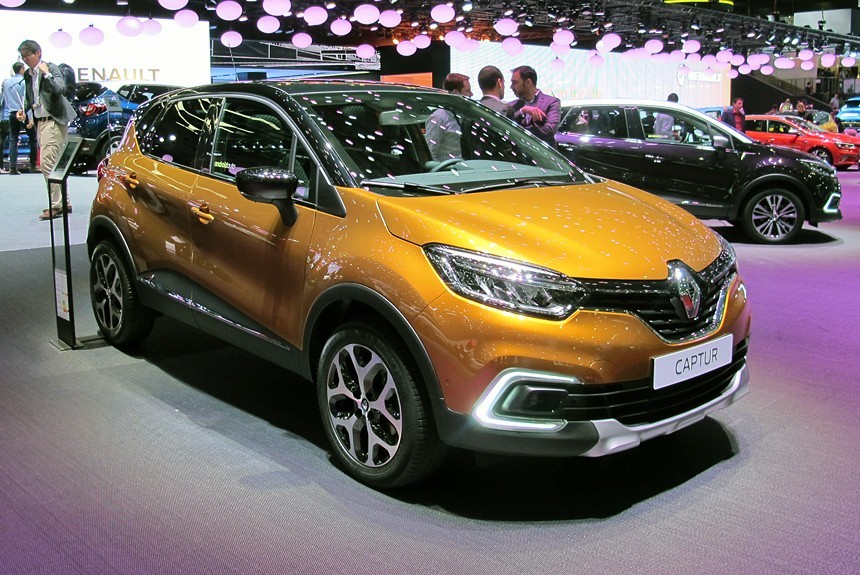 Обновленный Renault Captur: ставка на интерьер и опции