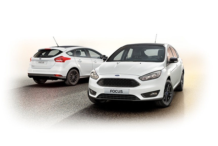 Ford Focus и Fiesta обзавелись черно-белыми спецверсиями