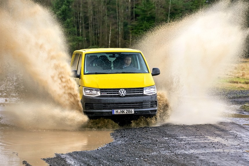 Полноприводные Volkswagen Rockton и PanAmericana в немецкой грязи