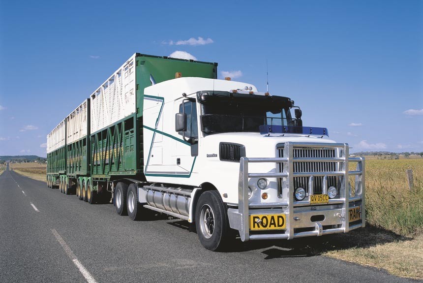Знакомимся с особенностями грузоперевозок в Австралии вместе с грузовиками IVECO