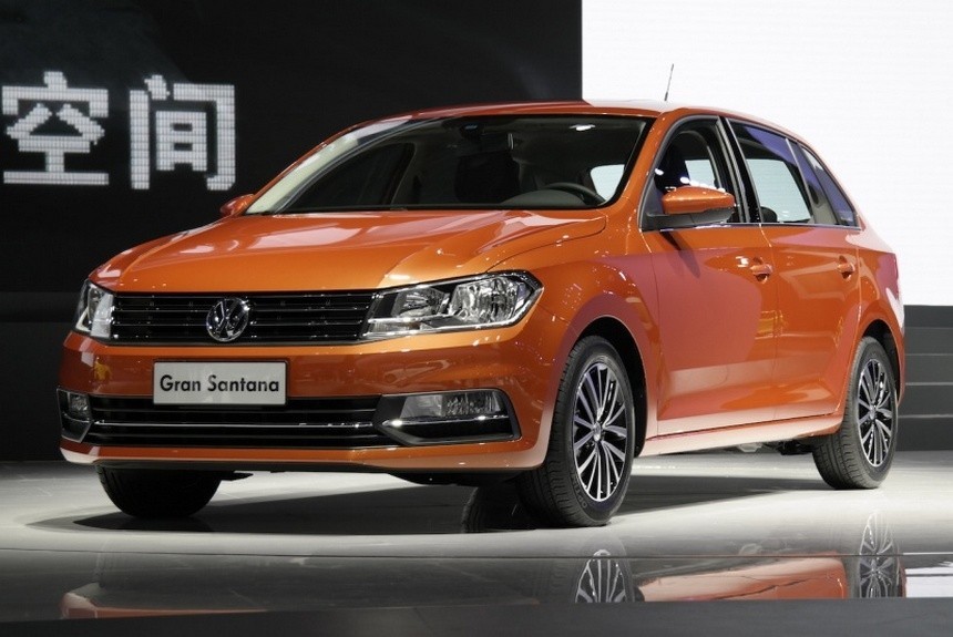 Хэтчбек Skoda Rapid Spaceback превратился в китайский Volkswagen Gran Santana