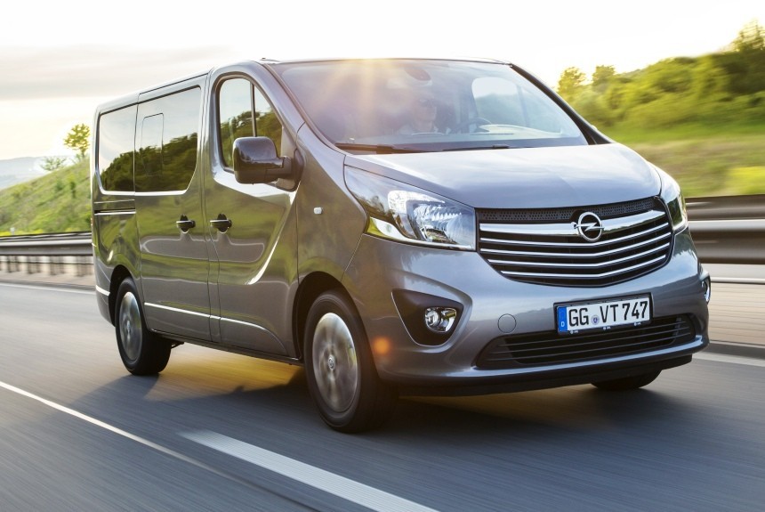 Карьерный рост: Opel Vivaro обзавелся дорогими вариантами