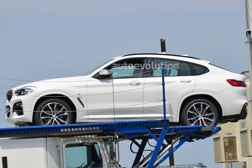 Паркетник BMW X4 нового поколения засветился без камуфляжа