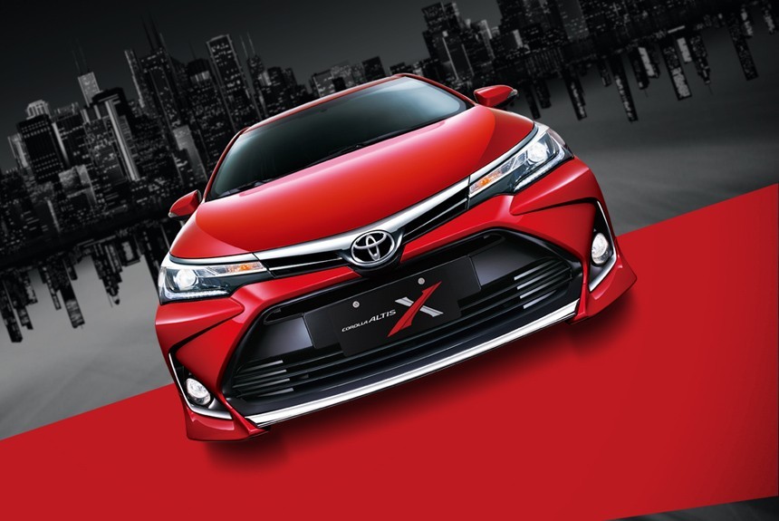 «Спортивная» Toyota Corolla Altis X: не только декор