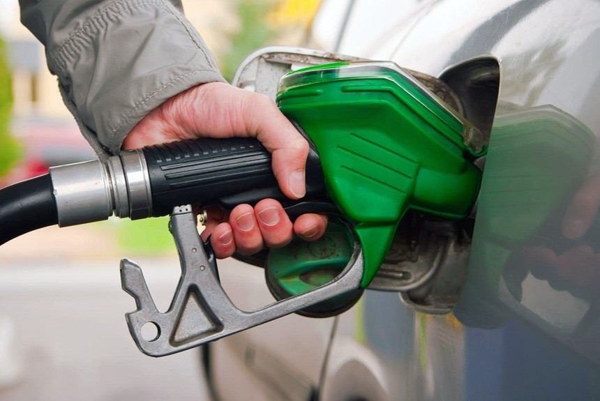 Бензин может подорожать из-за налога на добавленный доход
