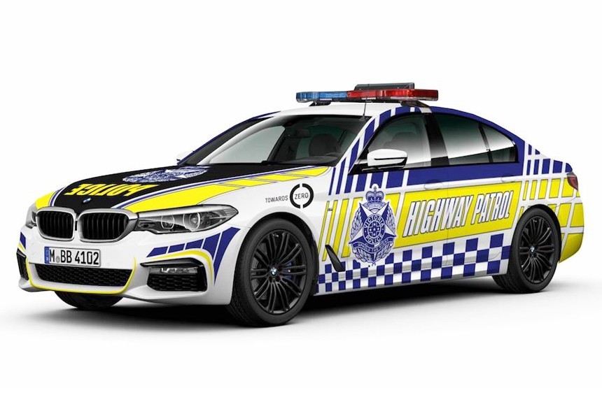Австралийская полиция пересаживается на автомобили BMW и Chrysler