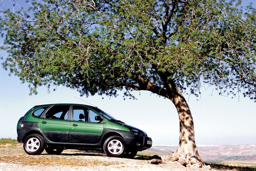 Степень свободы: полноприводный минивэн Renault Scenic RX4
