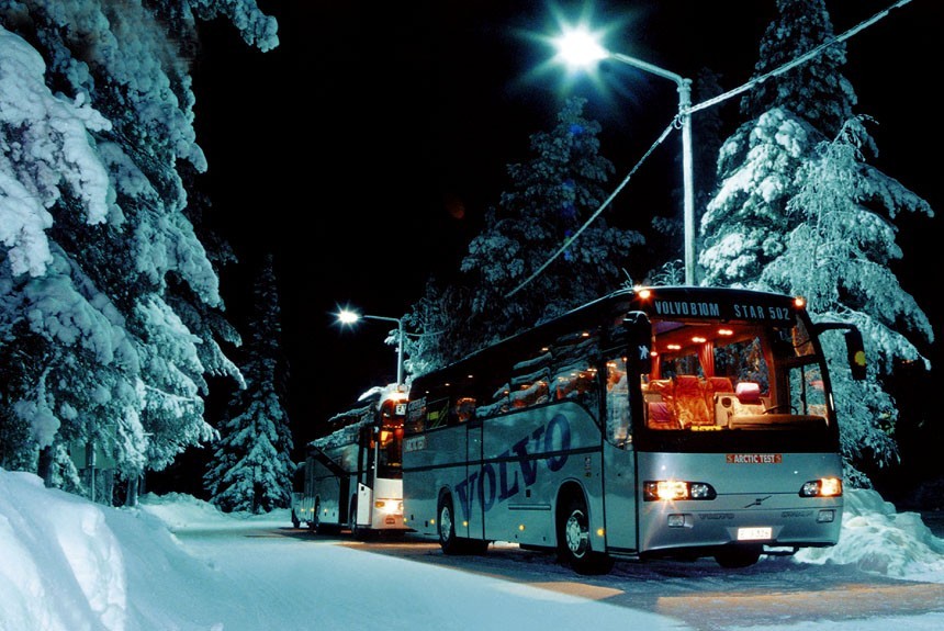Снежные лайнеры: арктические испытания автобусов Volvo B10M и Scania K124EB