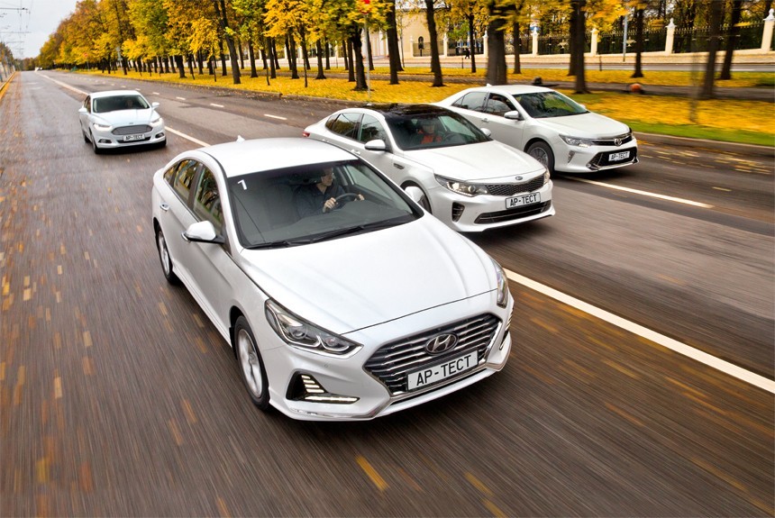 Белый шум: тест седанов Hyundai Sonata, Kia Optima, Toyota Camry и Ford Mondeo