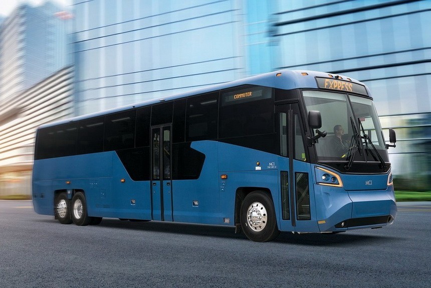 Низкопольный пригородник: MCI впервые за 36 лет представила новый автобус